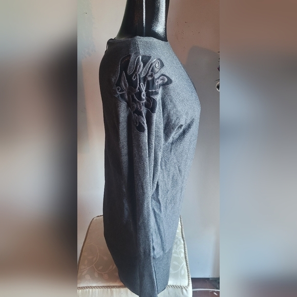 Foxy Jeans Grey Long Sleeve with Cutout Detailed Shoulders XL - Picture 4 of 7